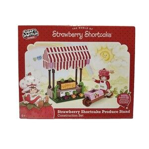 World Of Strawberry‎ Shortcake Fruit Stand Snap & Switch Construction Set NEW